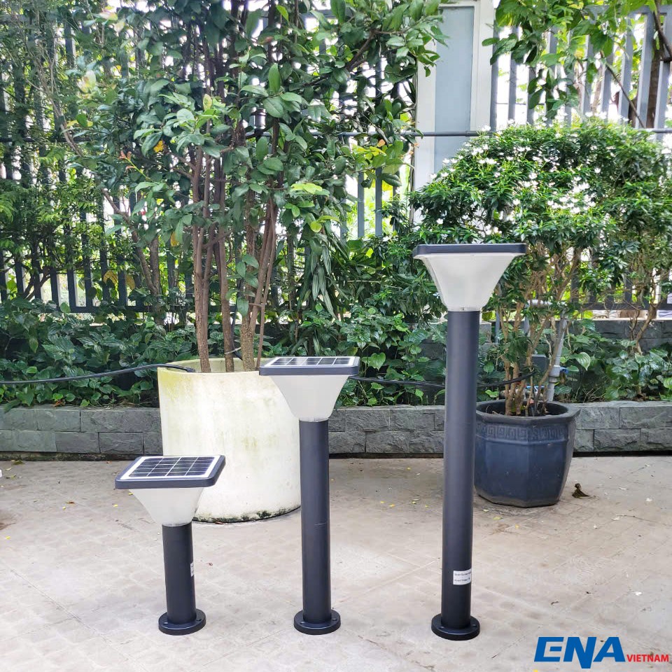 Đèn sân vườn NLMT vuông 7W 3 chế độ H210