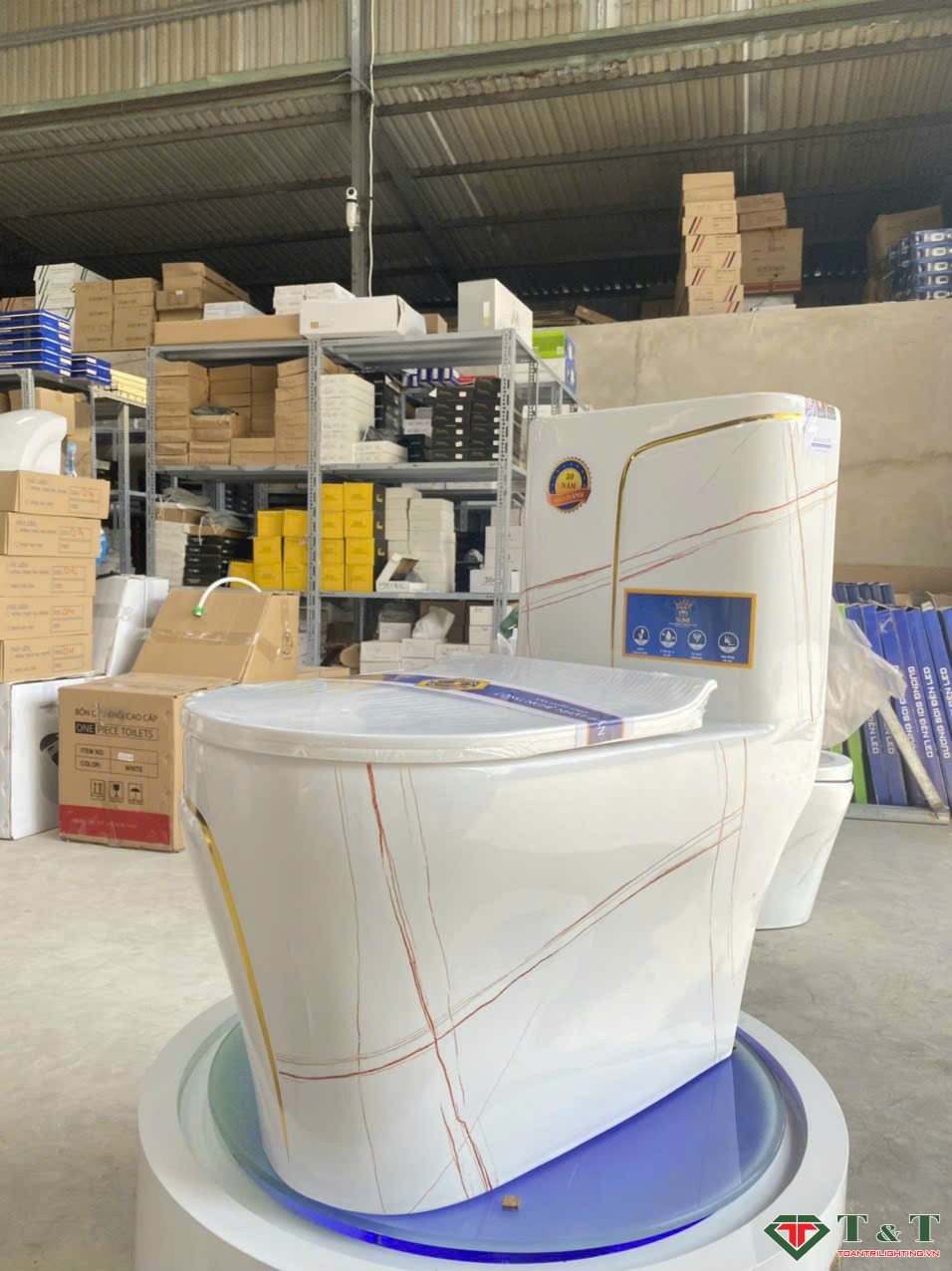 Bồn Cầu TRẮNG VÂN ĐÁ 9004